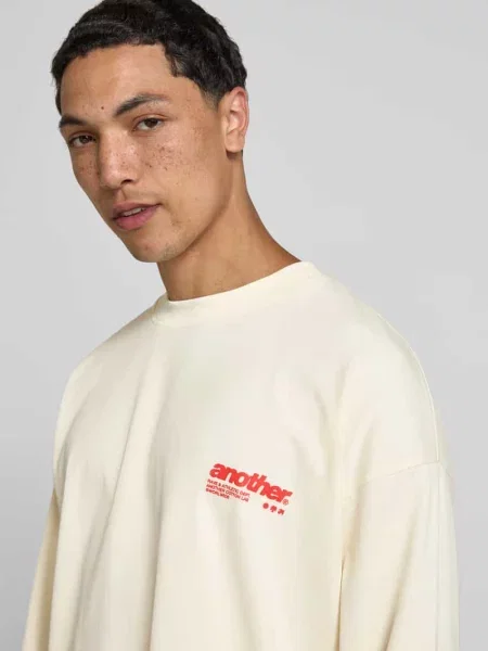 Bluzka z długim rękawem z nadrukiem z logo i okrągłym dekoltem Another Cotton Lab beżowa