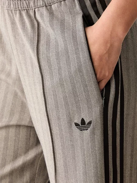 Спортивные штаны Adidas Originals