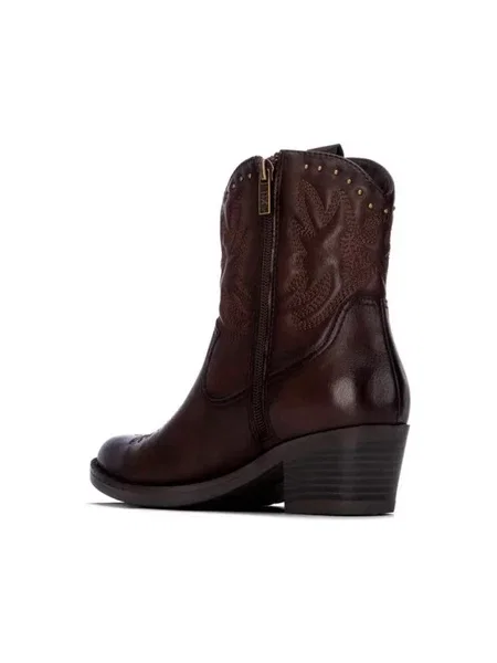 Pantofi Xti maro