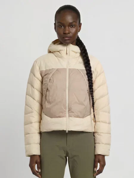 Arc'teryx Lehká Péřová Bunda Omineca / béžová bílá