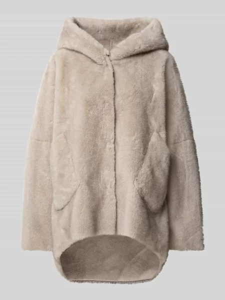 Płaszcz o kroju oversized ze sztucznego futra White Label