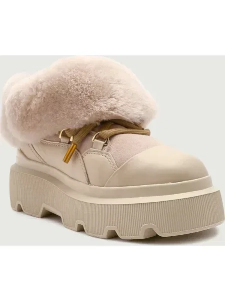 Botine Inuikii bej