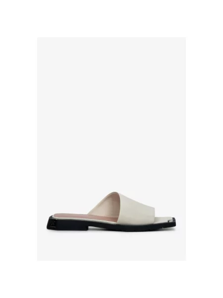 Шлепанцы Estro бежевые