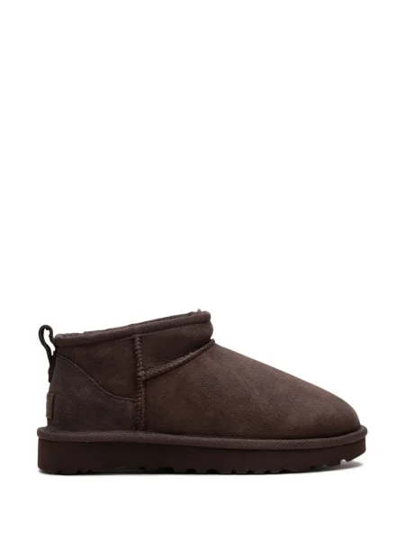 Μίνι μποτάκια Ugg σουέντ κλασικό