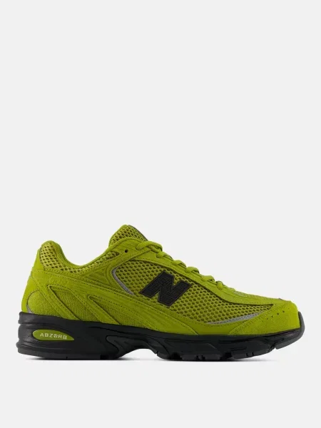 Замшеві кросівки New Balance зелені