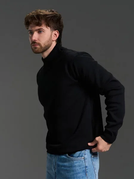 Светр ISSA Plus чорний