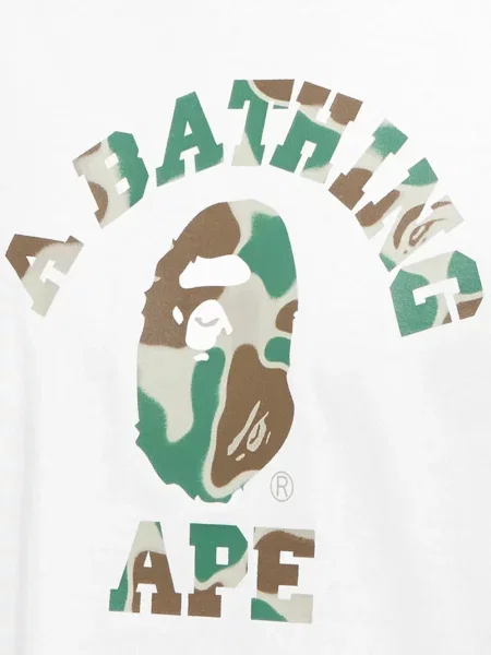 Тениска A Bathing Ape® бяло