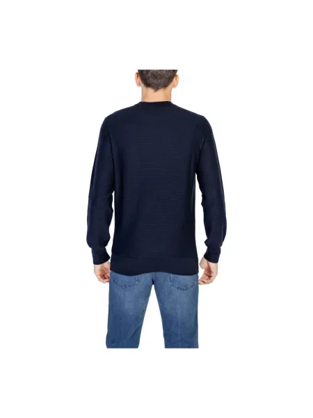 Sweter Boss z kaszmiru z okrągłym dekoltem z naszywanymi kieszeniami niebieski