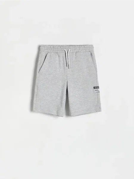 Reserved Pantaloni scurți din deschis gri