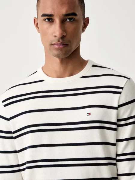 Tommy Hilfiger пуловер мъжки от бежово
