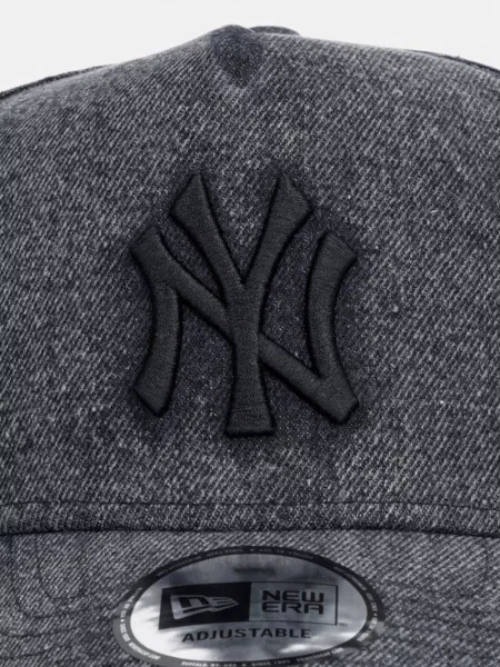 Traper kapa sa šiltom New Era DENIM E-FRAME crna