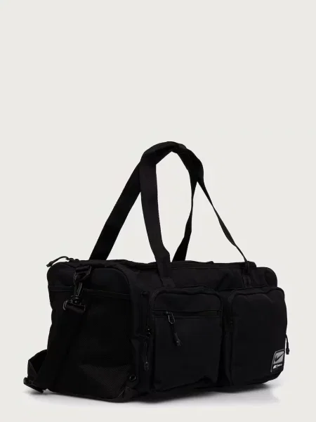 Športová taška Nike Utility Power 31 l black/black/white čierna