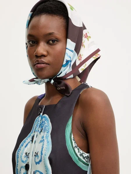 Svilena marama Stine Goya smeđa