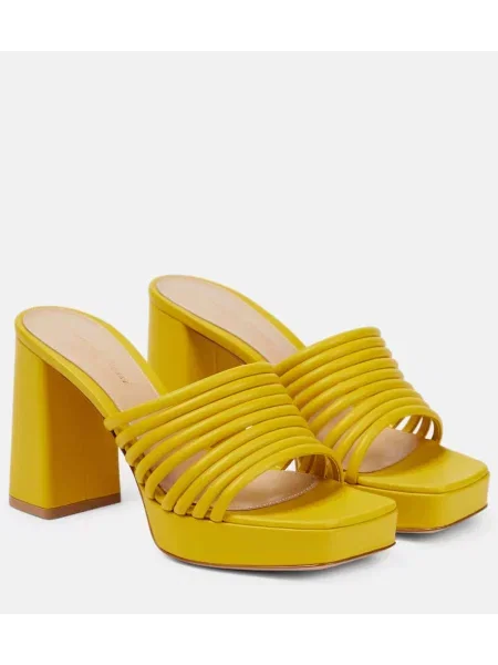 Usnjene mules Gianvito Rossi rumena