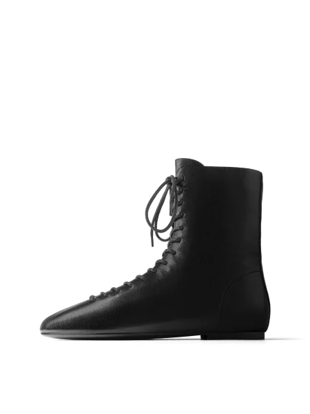 HANDMADE SHOES Cizme glezne LESS IS ALWAYS MORE' negru