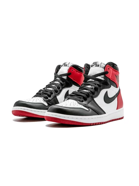 Retro stiliaus sportbačiai Jordan Air Jordan 1 balta