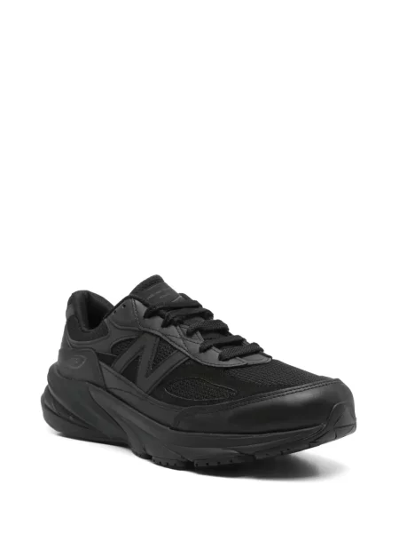 Маратонки New Balance черно