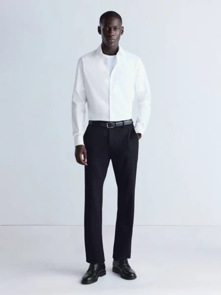 Koszula z bawełny comfort stretch non-iron Mężczyzna S MANGO MAN biały