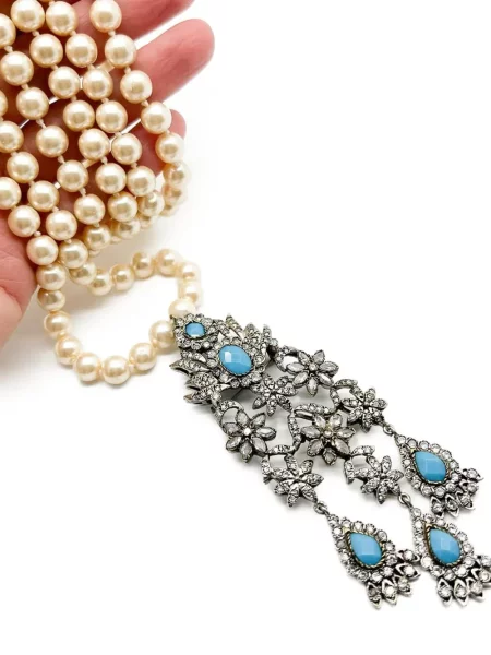 Колие Jennifer Gibson Jewellery с перли сребристо