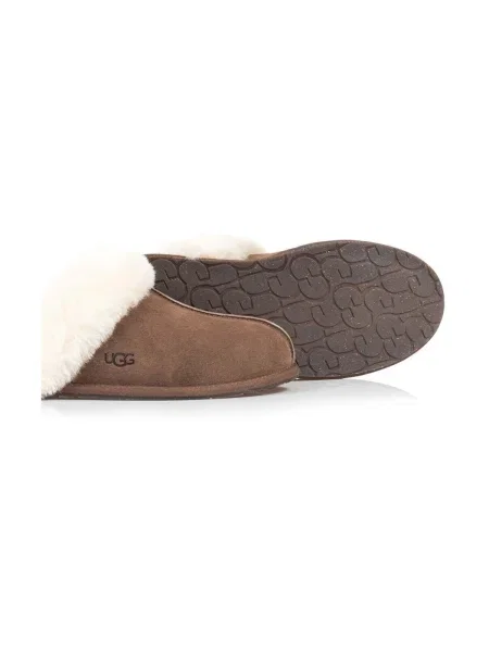 Pantofi Ugg maro