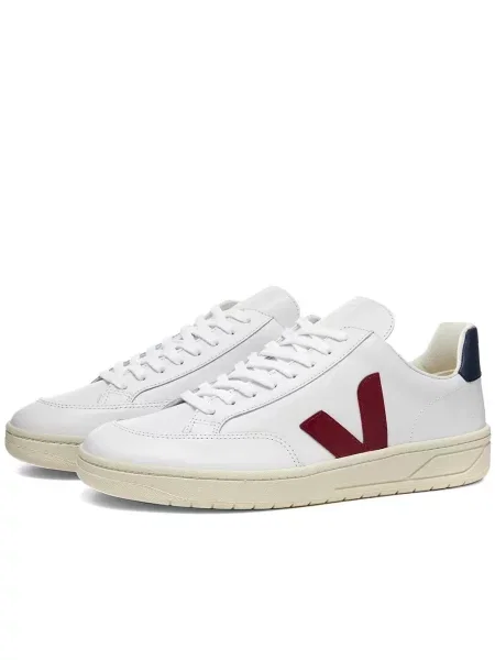Sneakersy Veja V-12 skórzane białe