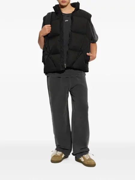 Matlasat vestă Off-white cu guler de stand-up alb