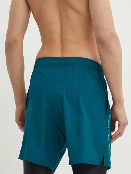 Спортивные шорты Under Armour зеленые