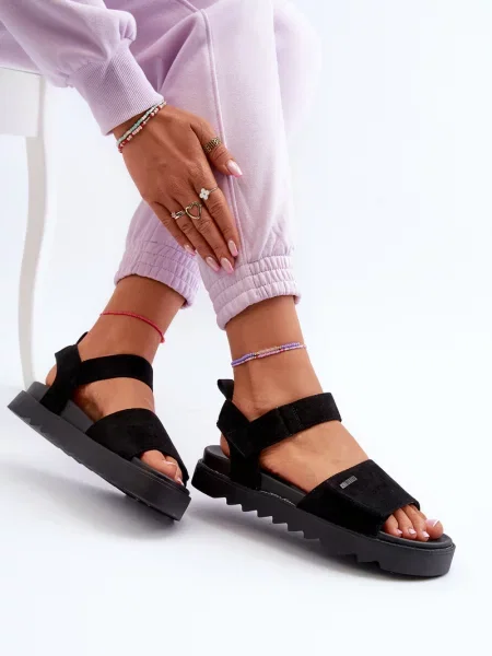 Sandały Big Star Shoes na platformie zamszowe czarne