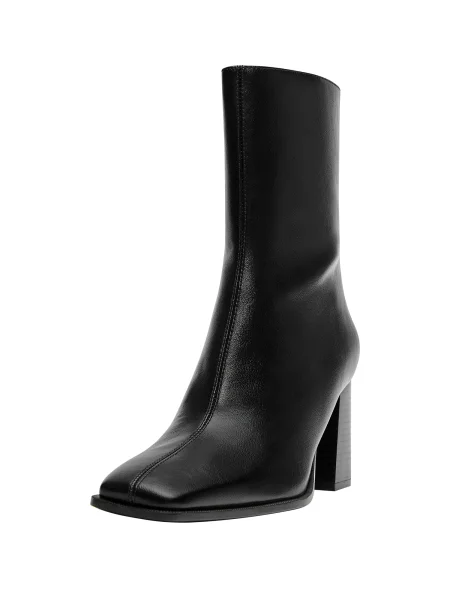 Gležnjarji Pull&bear črna