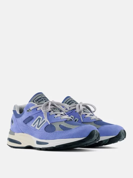 Замшевые кроссовки New Balance фиолетовые