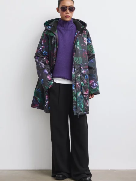 Medicine parka