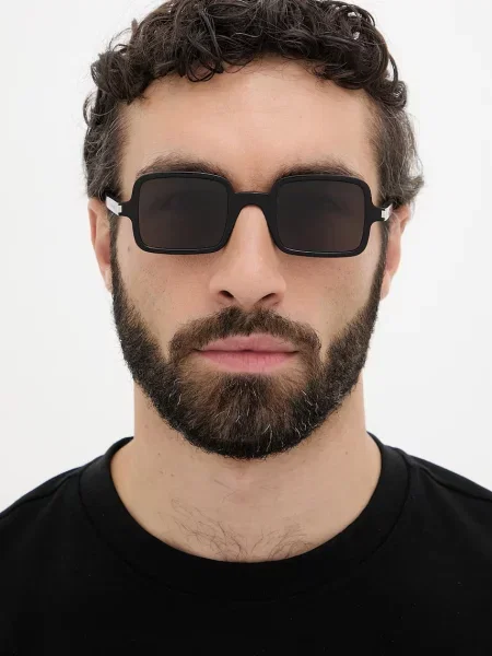 Saint Laurent Napszemüveg fekete