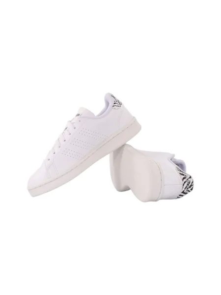 Félcipő Adidas fehér