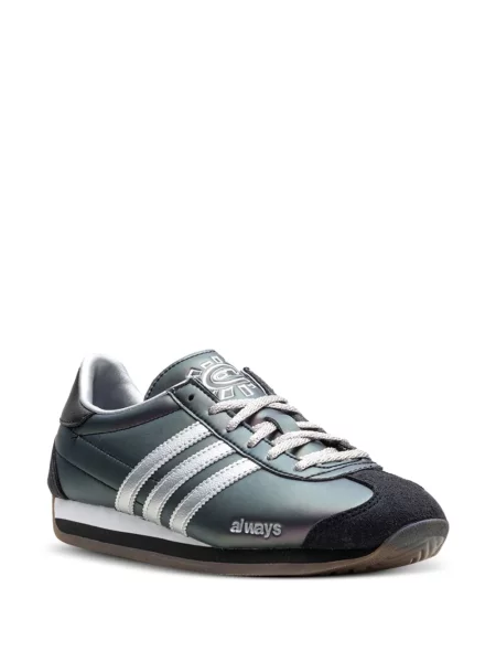 Маратонки Adidas виолетово