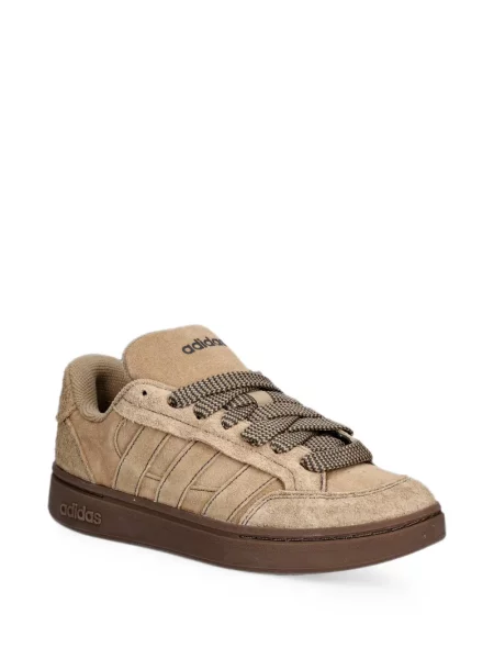 Top Adidas din piele de căprioară cu broderie cu glugă maro
