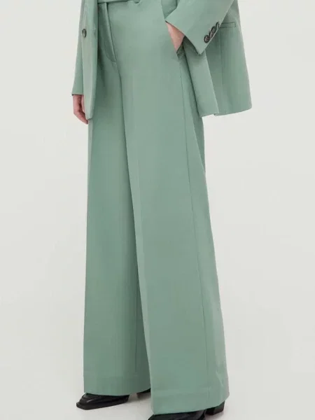 Hlače Lovechild zelena