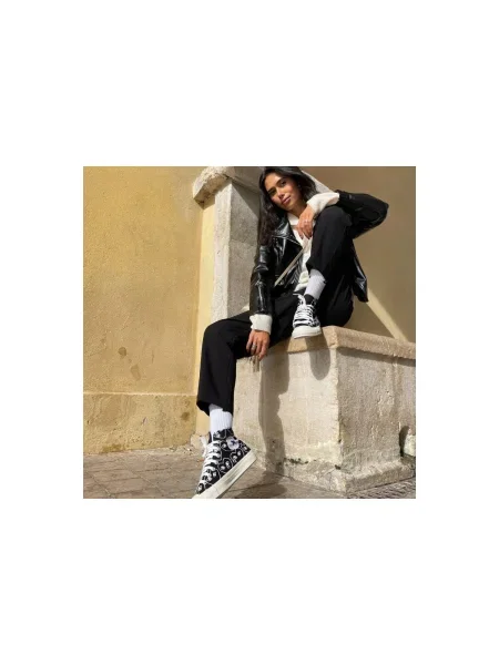 Pantofi Comme Des Garçons cu imagine cu motiv cu inimi alb