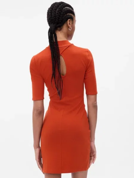 Мини рокля Gap червено