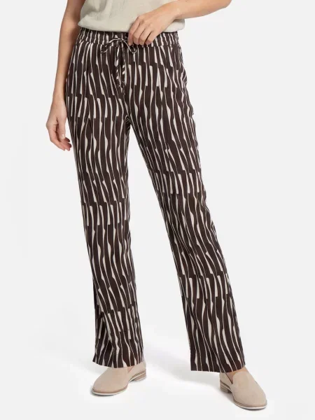 Spodnie capri z model Marou bamboo' Opus brązowe