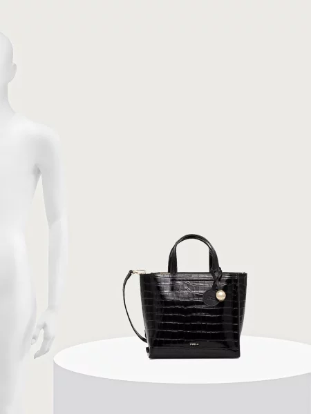 Кожаная сумка шоппер Furla