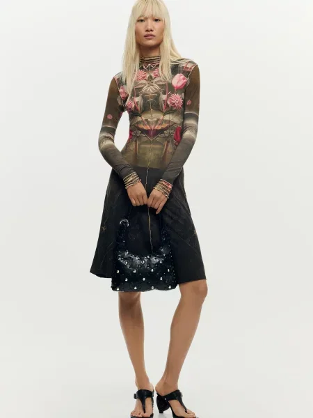 Desigual Rochie crem / oliv / roșu negru