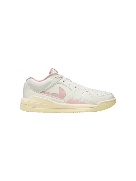 Pantofi Nike roz