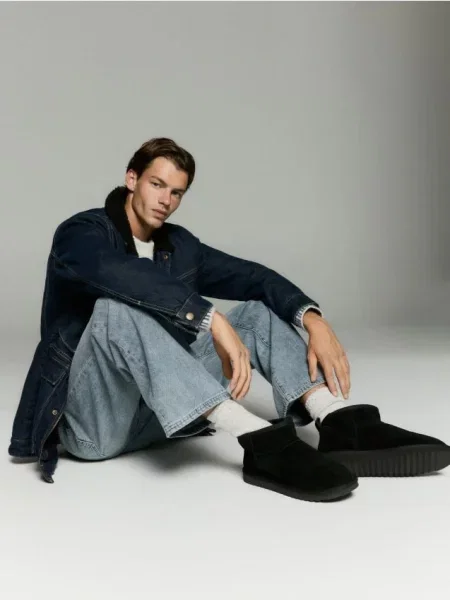 Замшевые сапоги Reserved черные