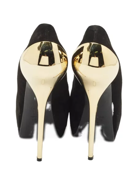 Pantofi cu toc Giuseppe Zanotti din piele de căprioară cu platformă negru