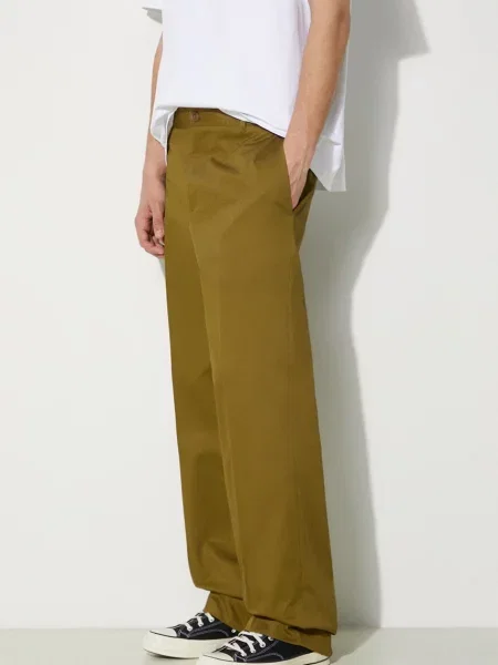 Kalhoty Maison Kitsuné Relaxed Chino jednoduché zelená