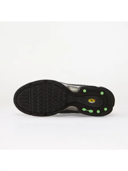 Sneakers Nike Air Max Plus VII Black/ Illusion Green-Dk Smoke Grey EUR μαύρο