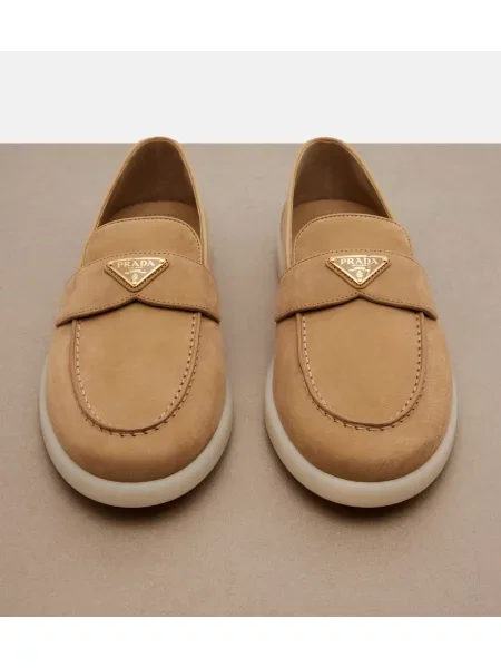 Pantofi loafer Prada din piele bej