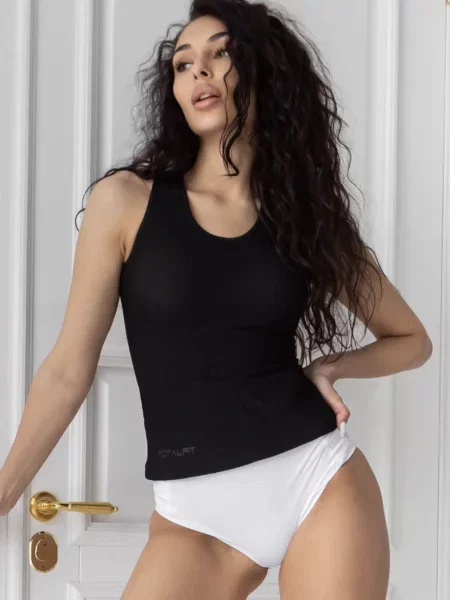 Спортивная женская майка чорна