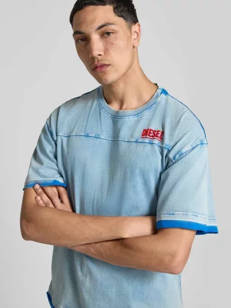 T-shirt o kroju relaxed fit z imitacji denimu Diesel niebieska