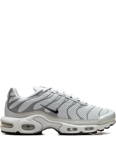 Кадифени маратонки Nike Zoom червено